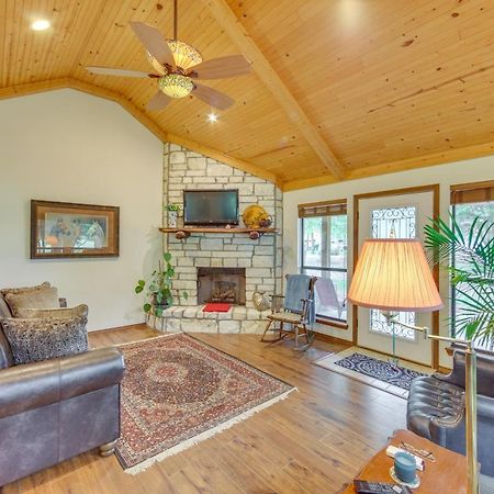 Dog-Friendly Wills Point Home With Grill On 10 Acres 캔턴 외부 사진