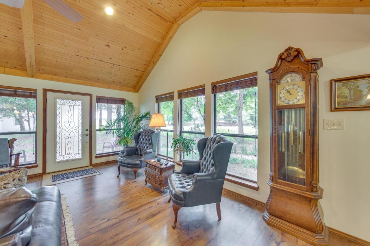 Dog-Friendly Wills Point Home With Grill On 10 Acres 캔턴 외부 사진